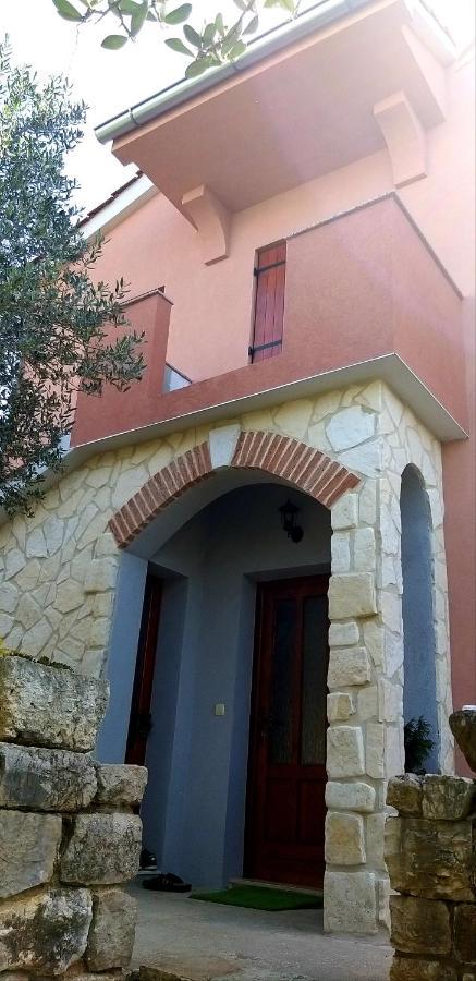 Apartman Rabatin Sveti Filip i Jakov Kültér fotó